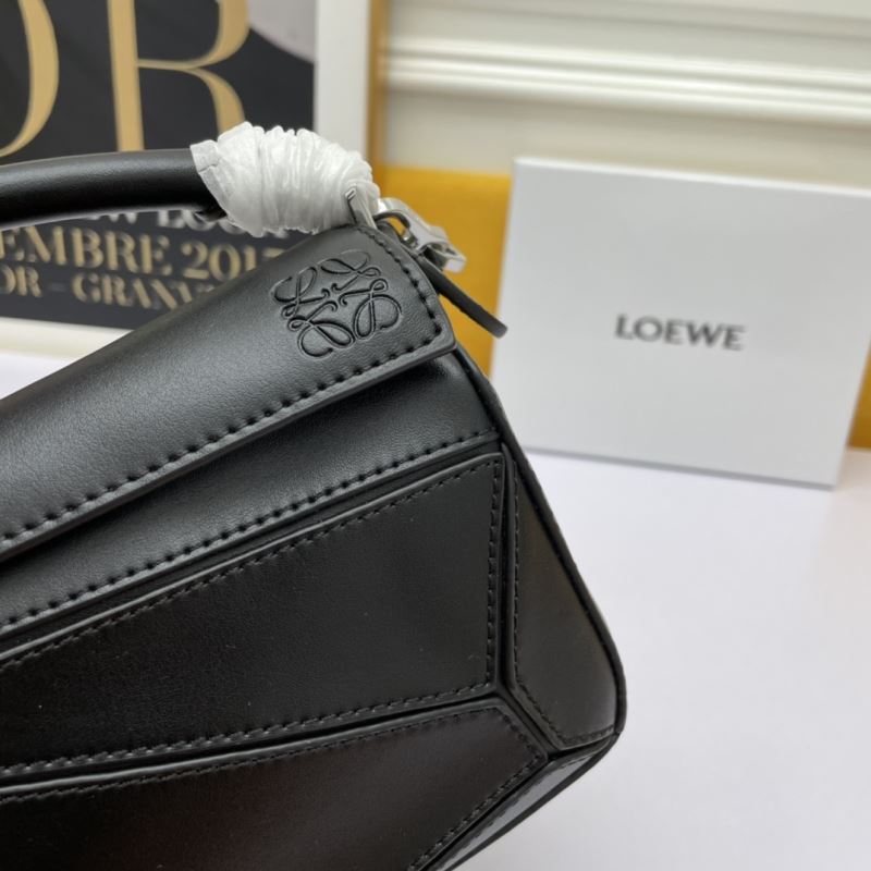 Loewe Puzzle Bags